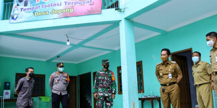 Isolasi Tingkat Desa Makin Baik, Ganjar Beri Apresiasi